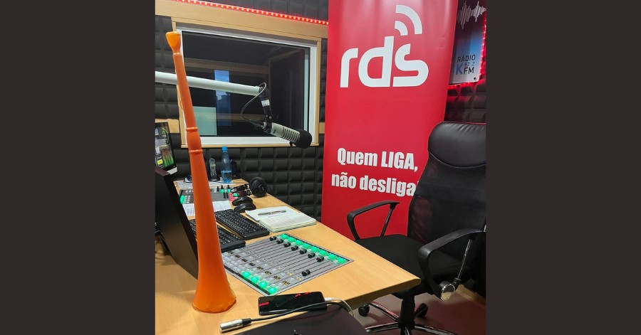 Radio RDS Lisboa selects AEQ technology for its main broadcasting studio.